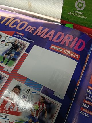Álbum de cromos de futbol, Futbol Liga 2022-23. casi Completo. Panini ( faltan 4 cromos)