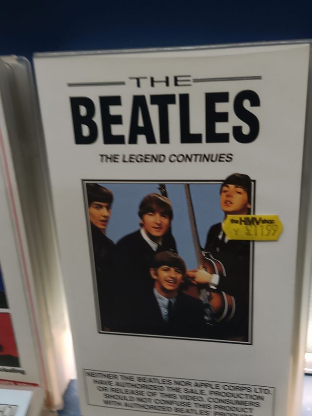 8 vhs, VIDEO, THE BEATLES - live - magical mystery tour - on the road y mas