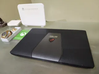 Portátil ASUS Gaming core i7, 8gb, prefecto estado