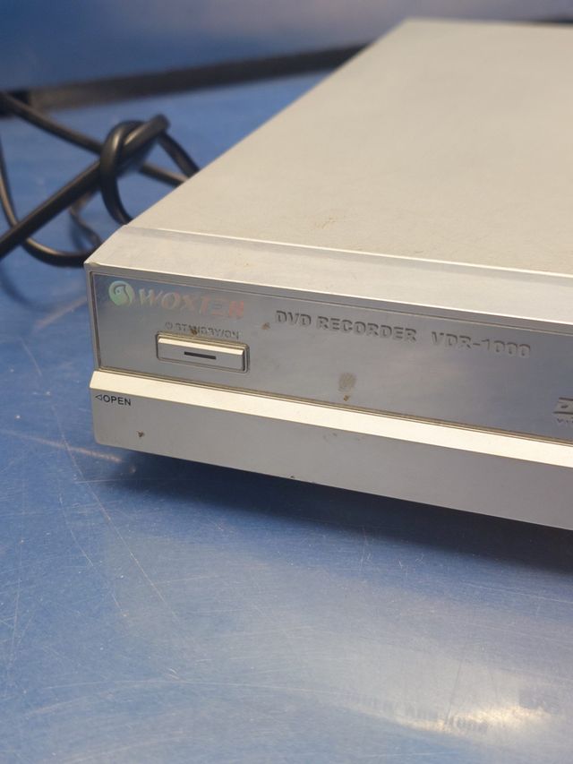 Reproductor grabador DVD Woxter vdr 1000, buen estado