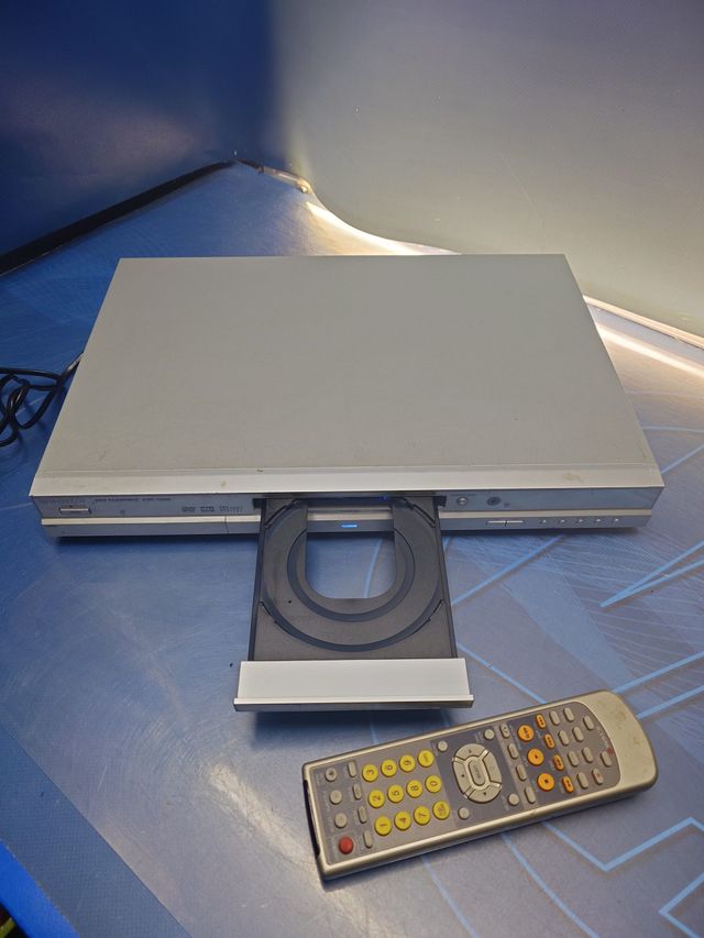 Reproductor grabador DVD Woxter vdr 1000, buen estado