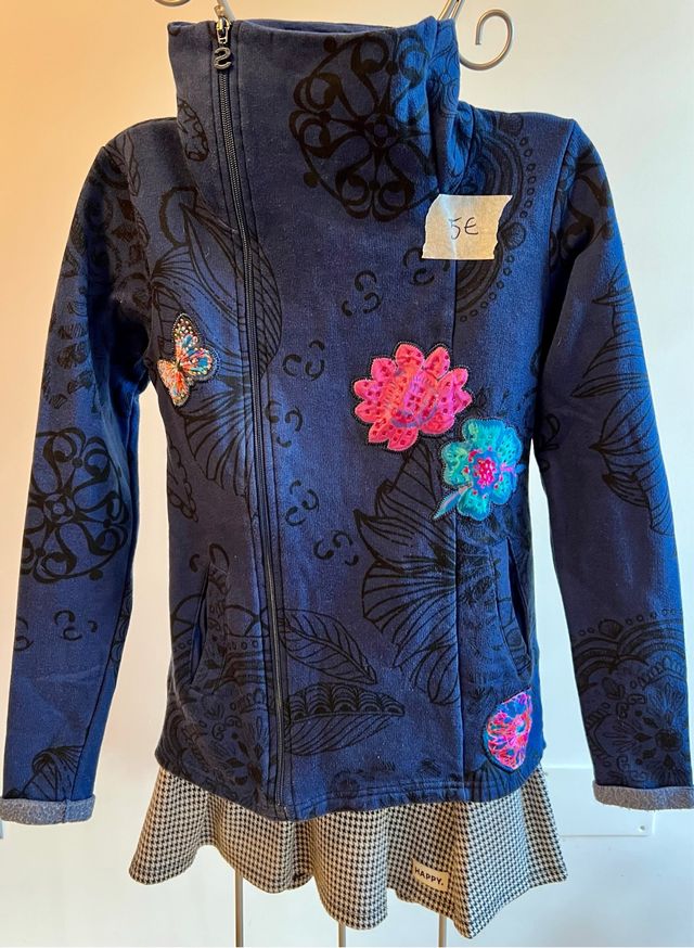 Chaqueta Desigual azul talla S (34) 13 a 18 años.