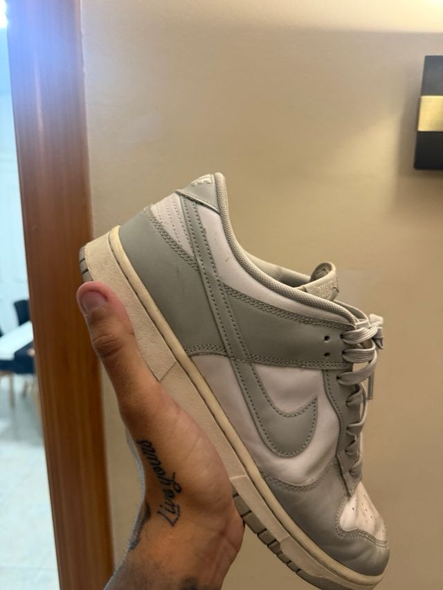Nike Dunk Gris y Blanco