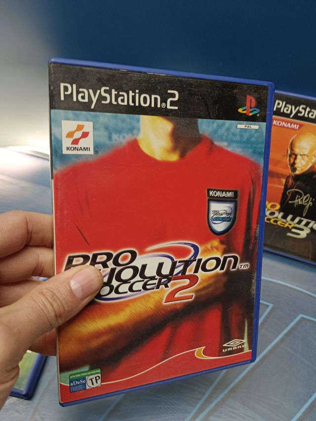 videojuegos Playstation 2 La Saga- Pro evolution Soccer 2, 3 y 4 + international superstar Soccer 2