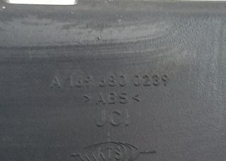 Guantera a1696800239 mercedes-benz clase a 143038