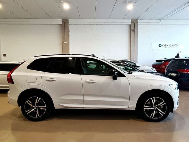Volvo XC60 2.0 T6 AWD Recharge R-Design Auto