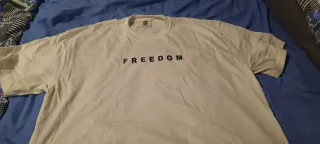 Camiseta FREEDOM blanca
