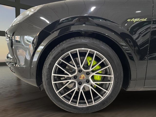 PORSCHE Cayenne Coupé Cayenne Coupé E-Hybrid Platinum Edition todoterreno 340kW 5P automática