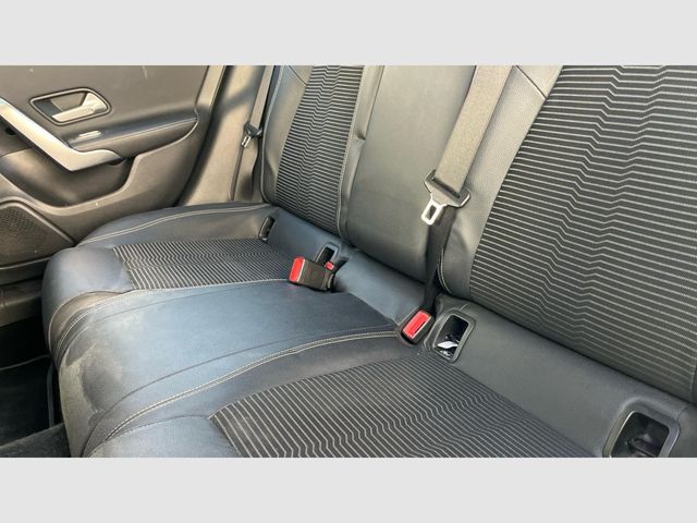 Mercedes Benz CLA CLA 200 D DCT