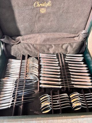 Christofle Spatours lotto 84 posate +5