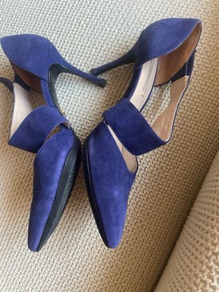 Zapatos de tacón azul