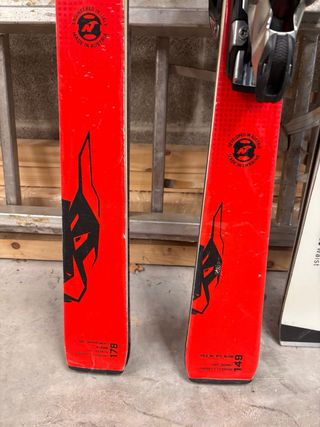 Esquís Head, Kastle, Atomic, Nordica Competición