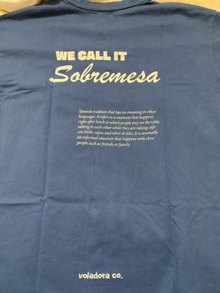 Camiseta Voladora Azul