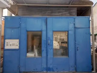 Cabina de pintura industrial