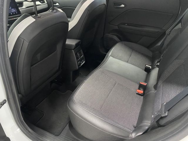 RENAULT Captur Diesel Captur Diesel Captur Blue DCi Zen 85kW