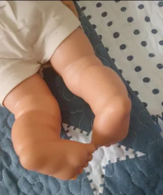 Muñeca besito  antigua con ropa de oso 1989 famosa
