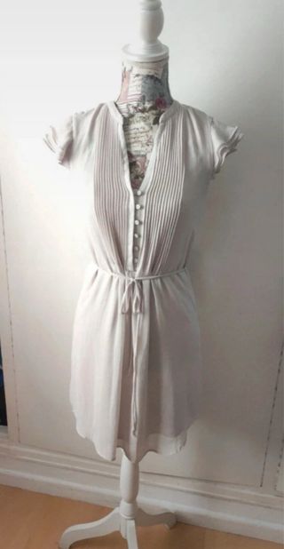 Vestido H&M Beige