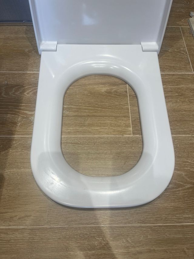 Tapa Inodoro Roca The Gap / Compact