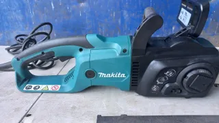 Motosierra Eléctrica Makita