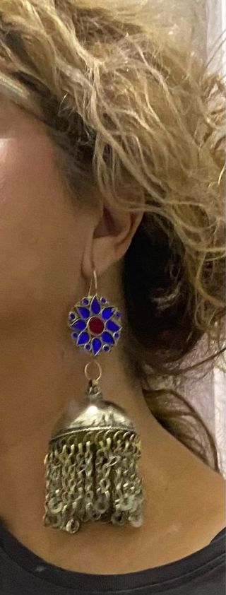 Pendientes antiguos otomanos con detalles