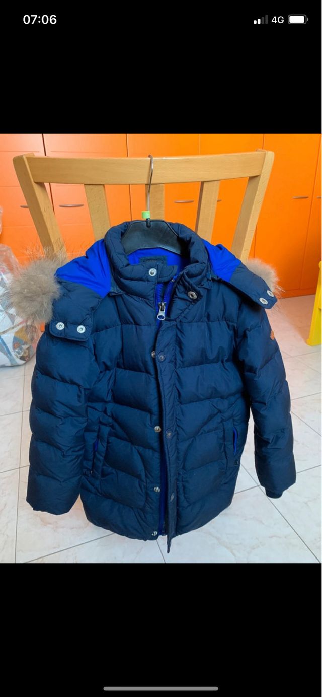 Piumino blu con cappuccio e pelliccia tg 4/5 anni