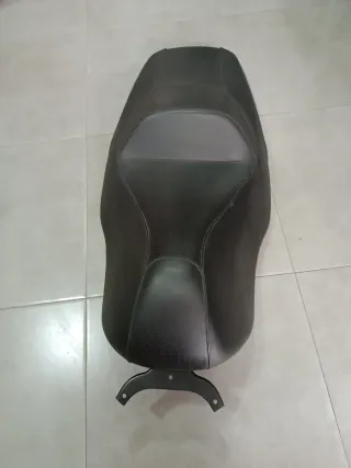 Asiento Piaggio X7 125-300