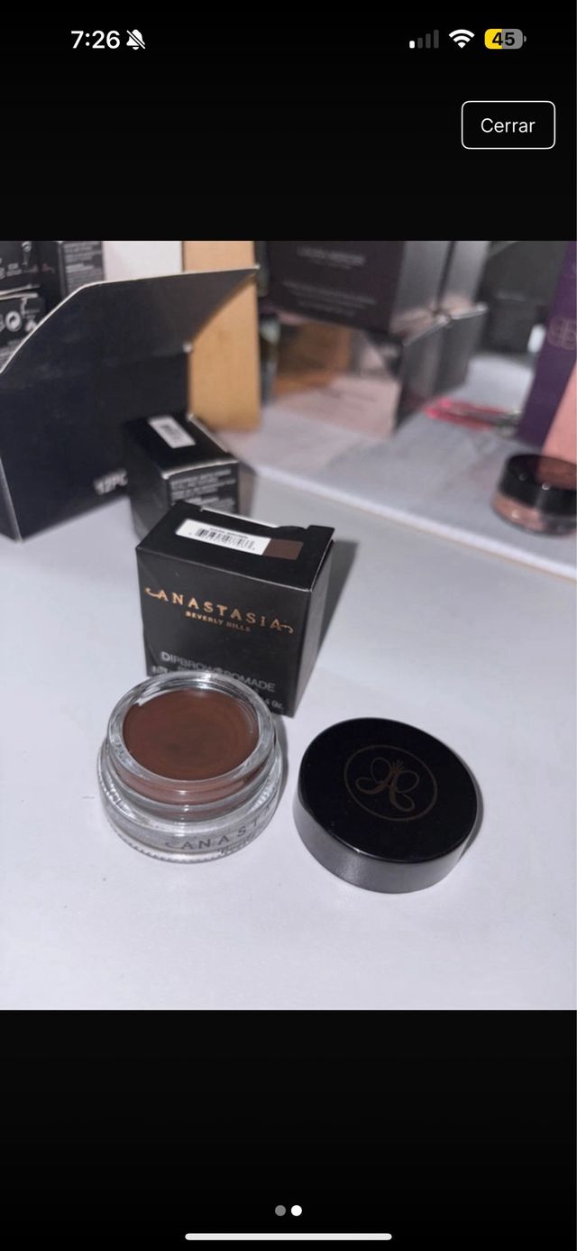 Pomada de cejas Anastasia Beverly Hills marrón