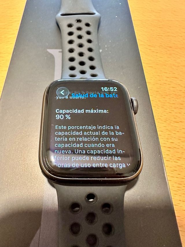 Apple Watch S6 Nike GPS+Celular 44mm