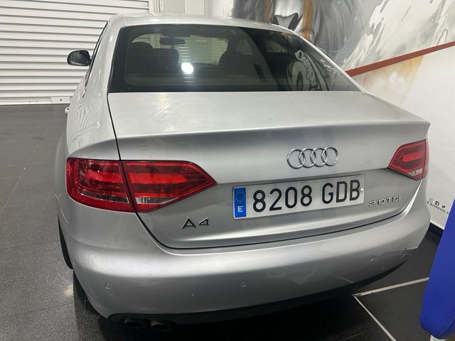 AUDI A4 S-LINE 2.0 TDI 143cv Año 2008 240.000km