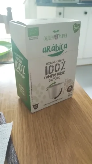 Cafetera Nespresso Delonghi Poco Uso