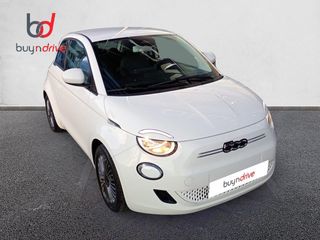 Fiat 500e 320km 118cv Auto. Icon