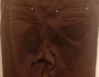 Pantalón marrón
