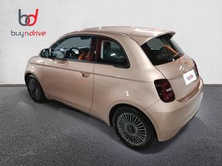Fiat 500e 320km 118cv Auto. Icon
