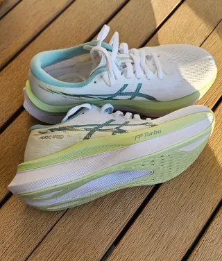 Zapatillas Asics Magic Speed 4 Mujer