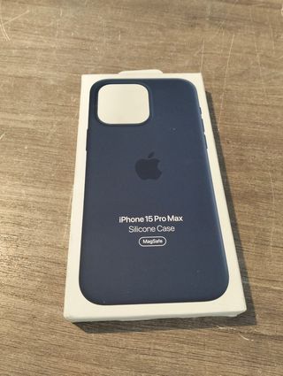 Custodia per iPhone 15 Pro Max - Silicone MagSafe blu