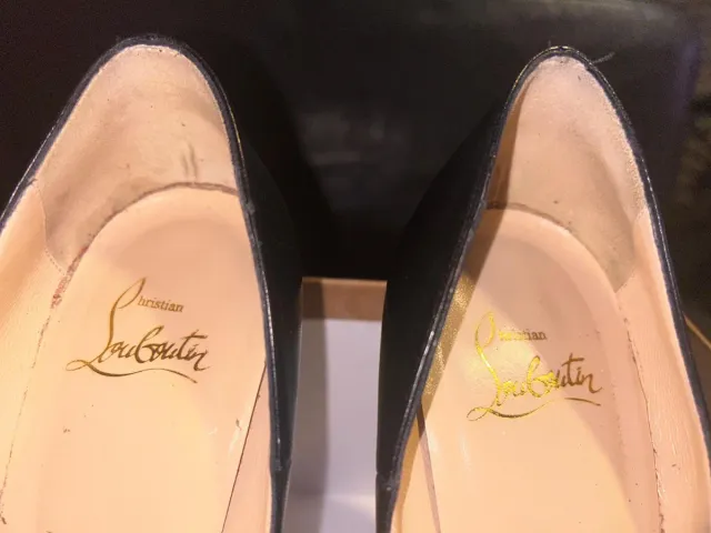 Zapatos Christian Louboutin So Kate 120 Negro