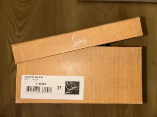 Zapatos Christian Louboutin So Kate 120 Negro