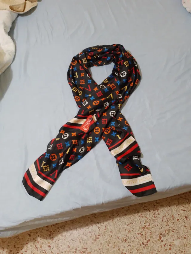 Pañuelo nuevo a estrenar