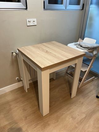 Mesa auxiliar extensible cocina roble y blanco