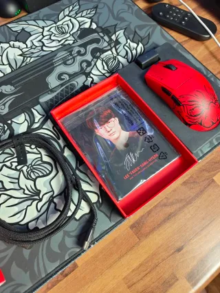 Razer Viper V3 PRO Faker Edition