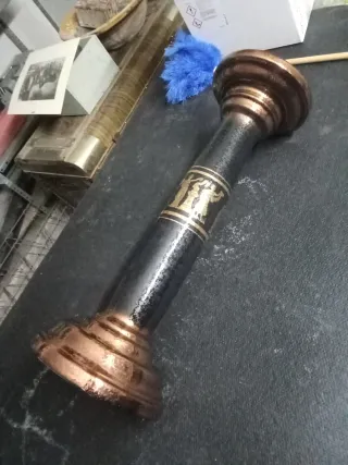 Pedestal de cerámica esmaltada.ideal para de decor