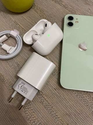 Batteria impeccabile per iPhone 12 da 128 GB al 100% + regali
 