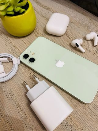 Batteria impeccabile per iPhone 12 da 128 GB al 100% + regali
 