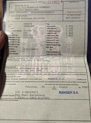 Caravana con documentación de 750 kg