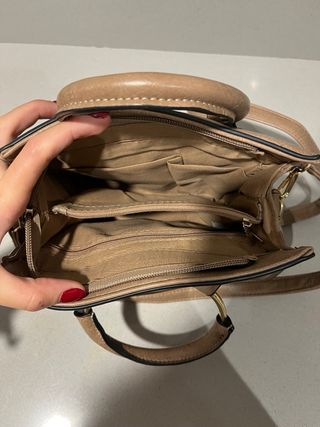 Bolso Tous Marrón y Dorado con Pompón