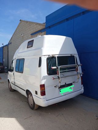 Ford Transit 2000