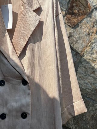 Chaqueta Zara Plisada 