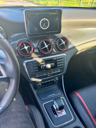 Mercedes-Benz GLA 45 AMG 4Matic