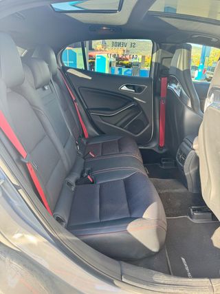 Mercedes-Benz GLA 45 AMG 4Matic