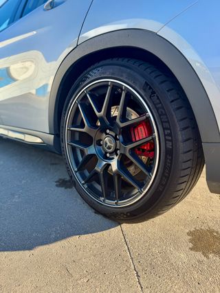 Mercedes-Benz GLA 45 AMG 4Matic